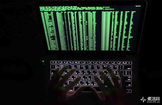 黑客远程操作电脑(黑客远程控制电脑)