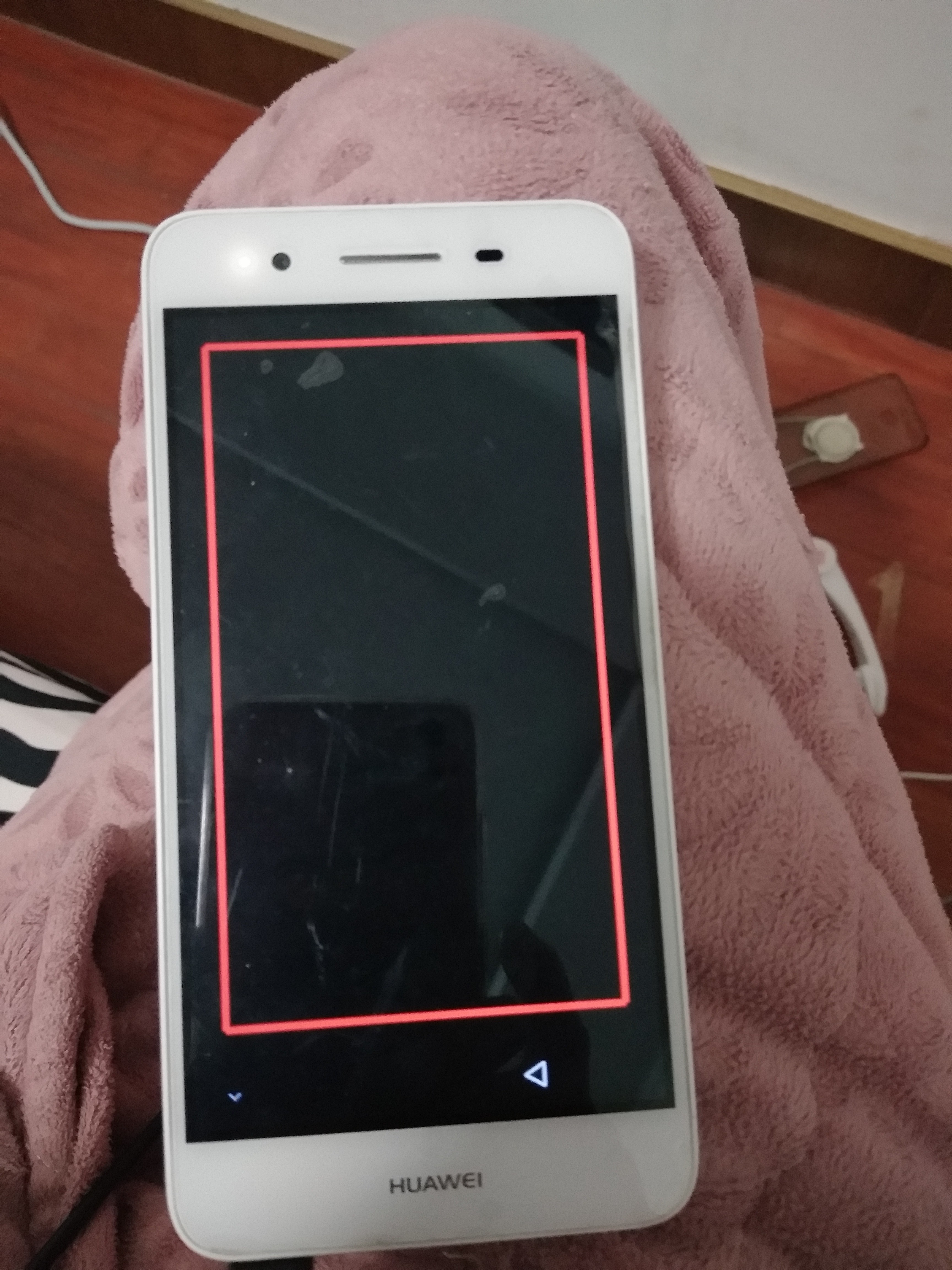 手机摔坏了屏幕黑屏怎样修复(手机摔坏了屏幕黑屏怎么导出数据)